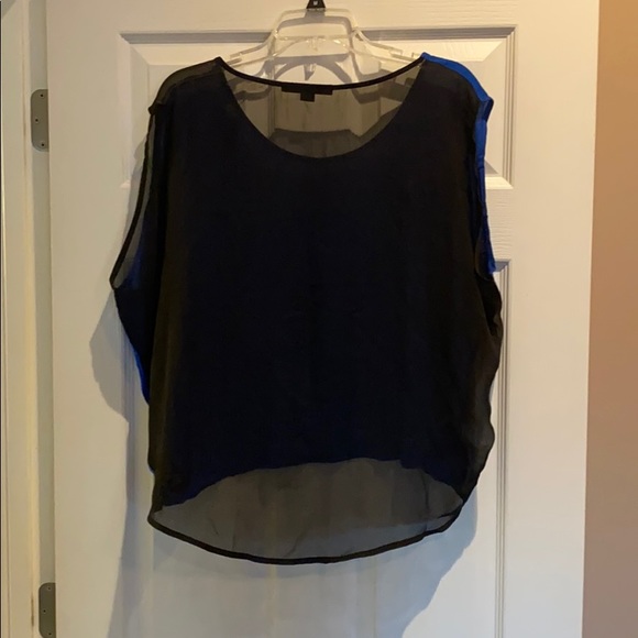 Blouse - Picture 3 of 3